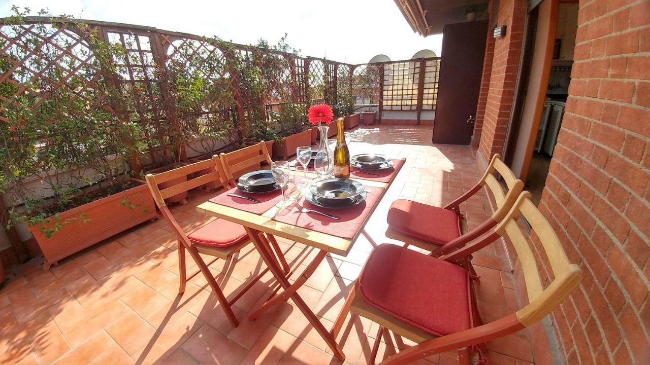 Terrace22 - Delizioso Attico Ben Collegato Apartment Rome Exterior photo